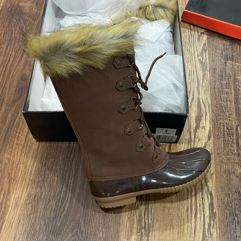 Adriana New York | Brown Duck Boots